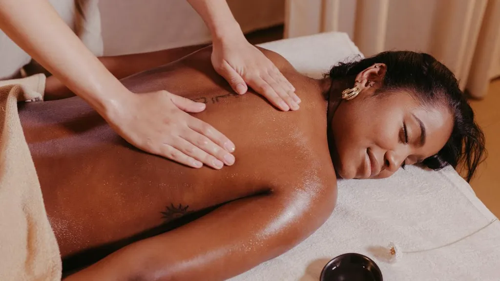 swedish-massage-pexels-jonathan-borba-19641830-copy.jpg